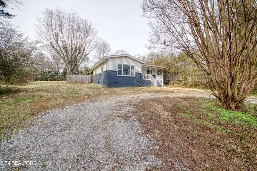 2205 Madison Rd, Knoxville, TN 37912 - Image #2