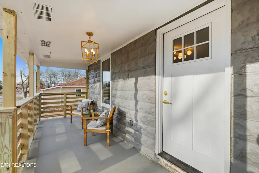 869 Cedar St, Alcoa, TN 37701 - Image #2