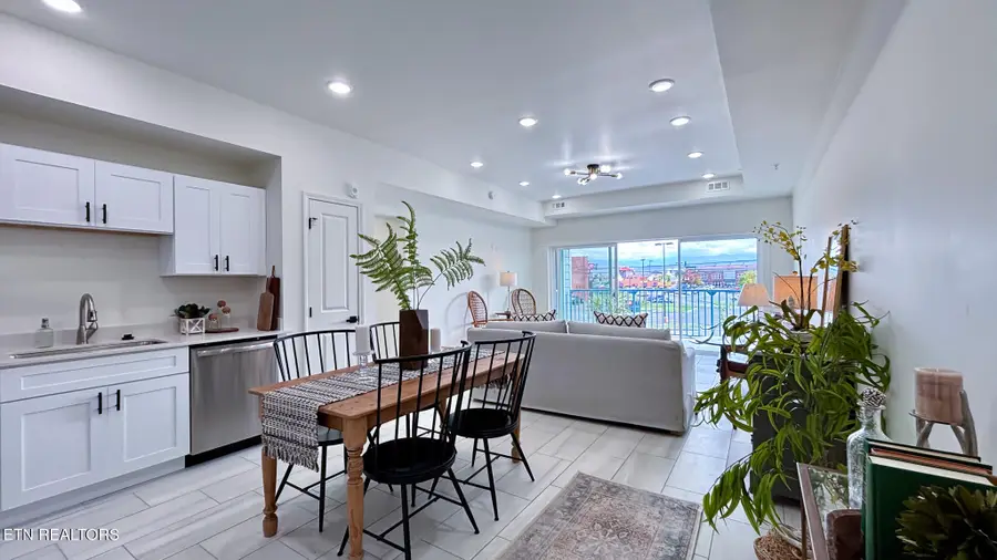 129 Sugarfoot Way #500, Pigeon Forge, TN 37863 - #2