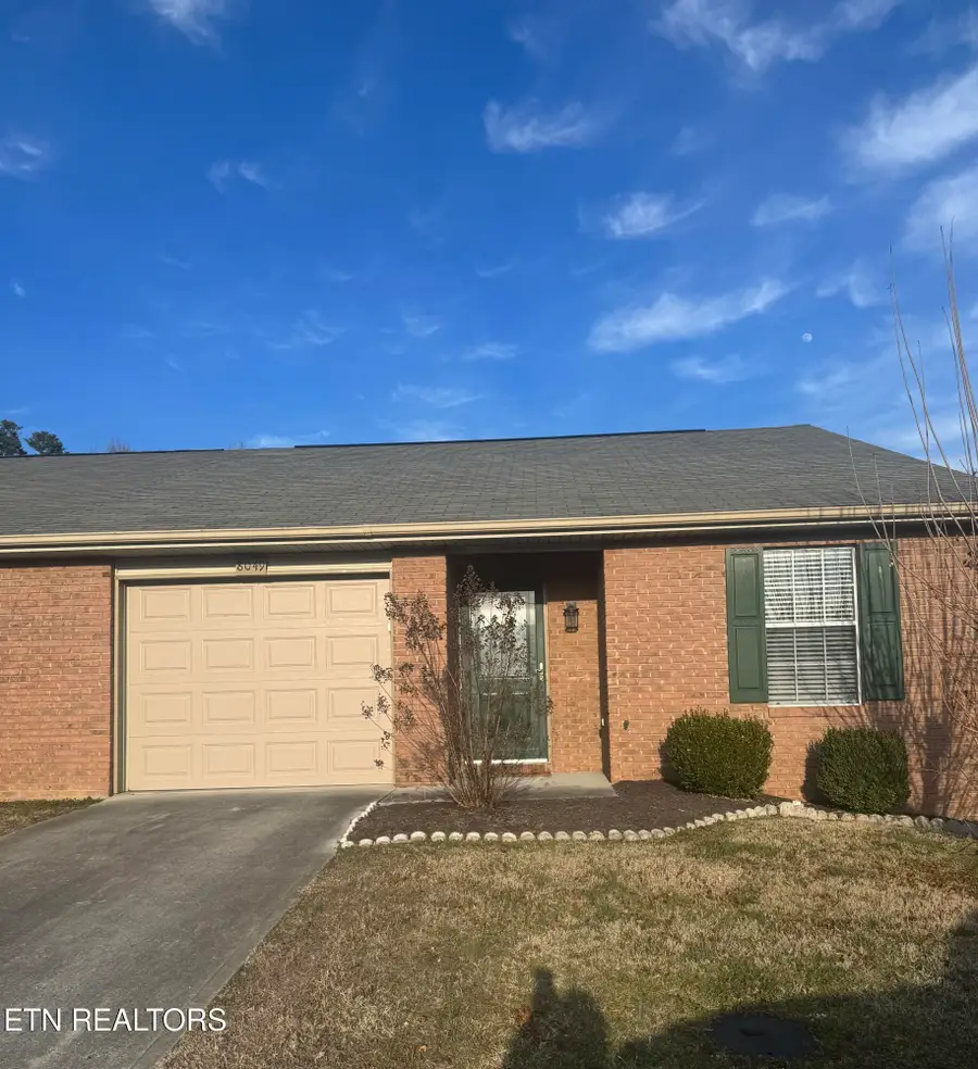 8049 Stablegate Way, Powell, TN 37849 - Image #2