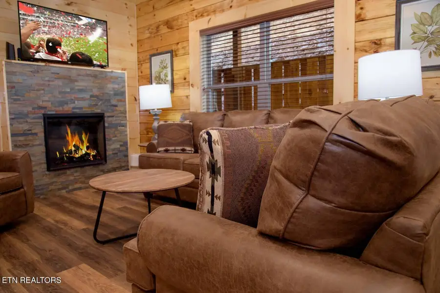 834 String Run Way, Pigeon Forge, TN 37863 - #3