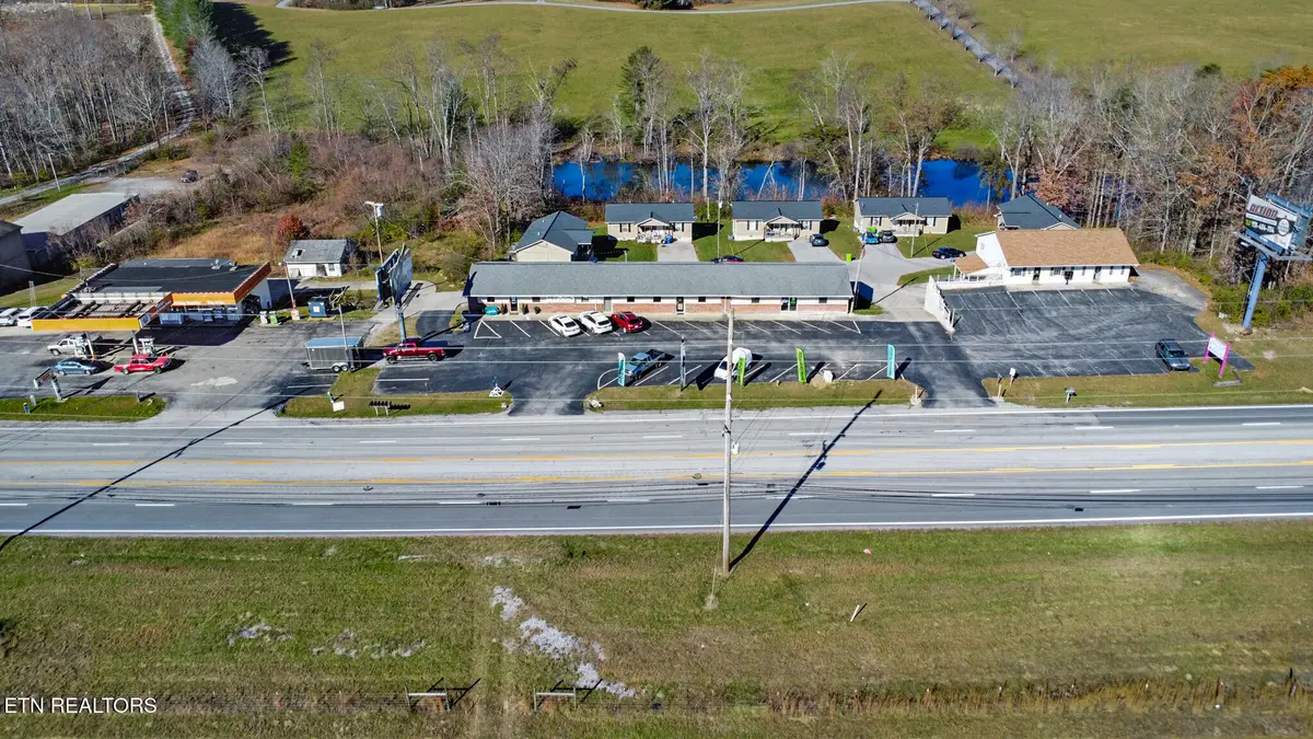 801 Peavine Rd, Crossville, TN 38571 - Image #1