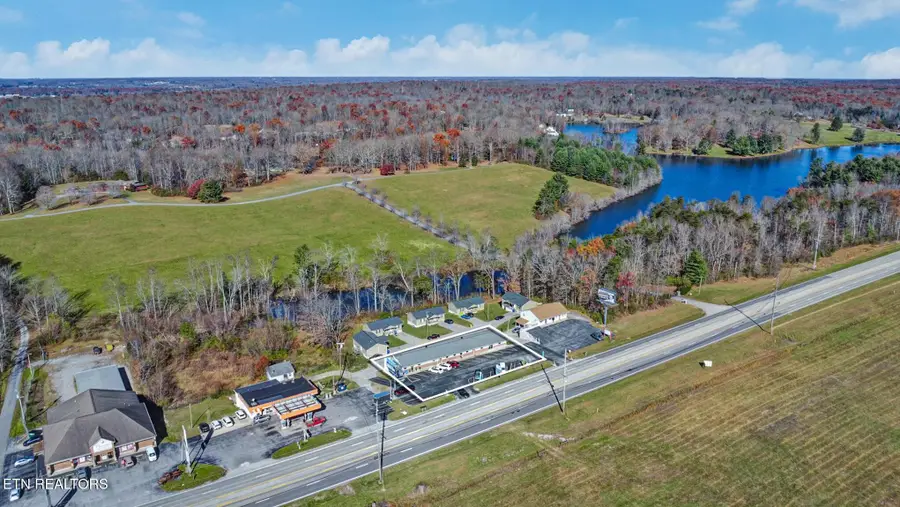 801 Peavine Rd, Crossville, TN 38571 - Image #3