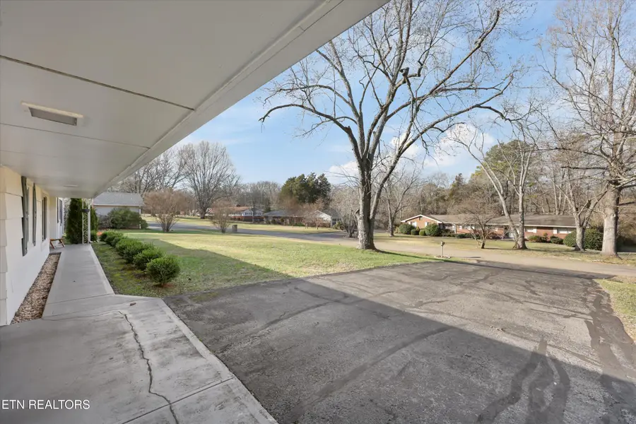 7112 Stockton Drive, Knoxville, TN 37909 - Image #3