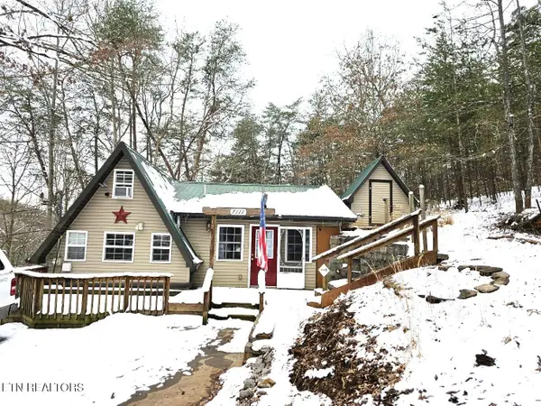 7111 Diamond Branch Rd, Maryville, TN 37801