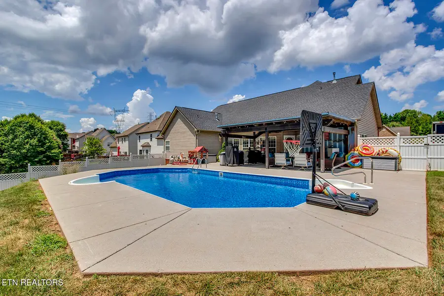 9328 Ivywood Lane, Knoxville, TN 37931 - #2