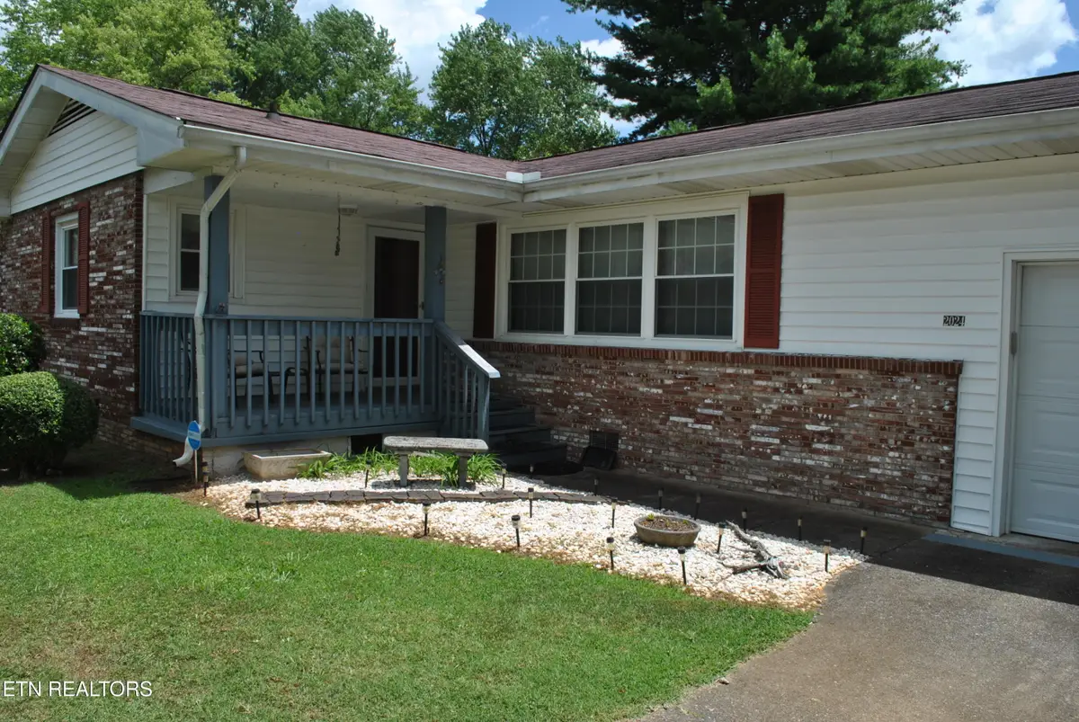 2024 Radiance Drive, Knoxville, TN 37912 - #1