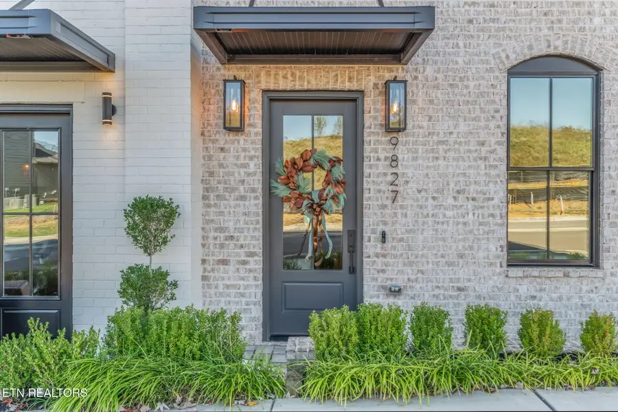 9827 Clingmans Dome Drive #156, Knoxville, TN 37922 - Image #3