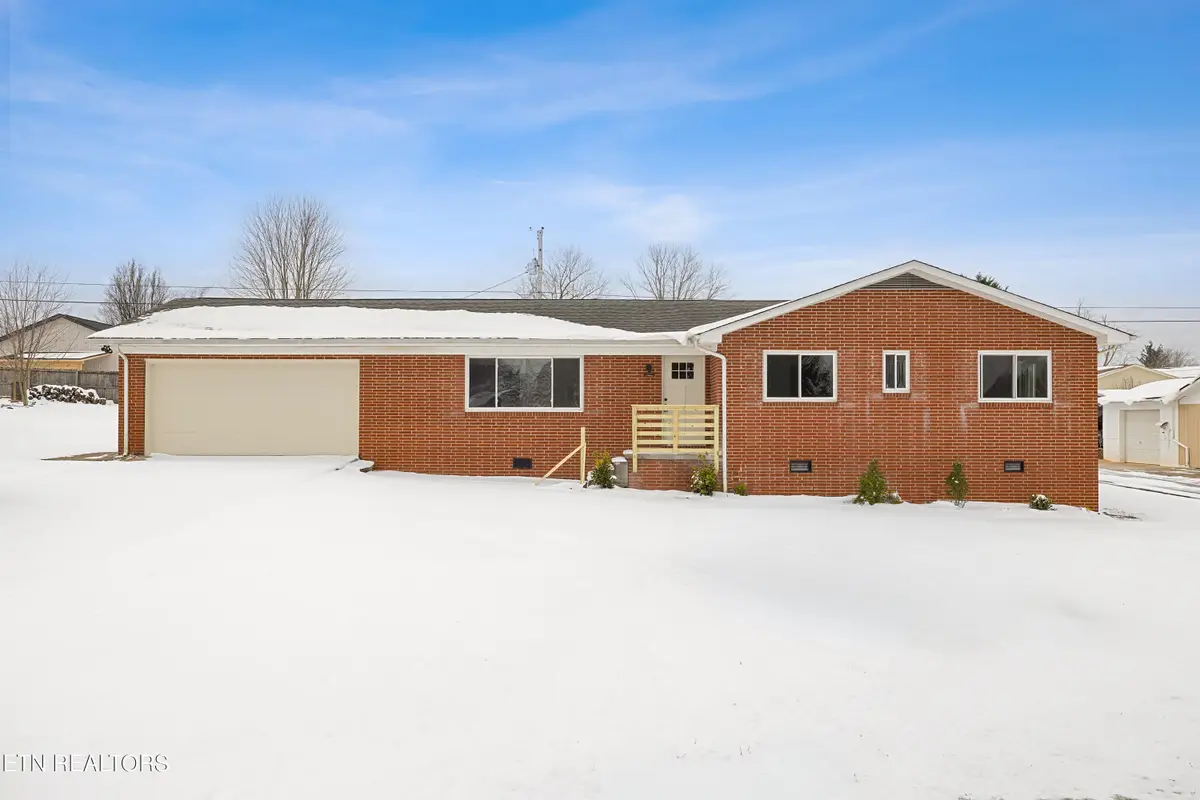 419 Greencrest Drive, Maryville, TN 37803 - Image #1