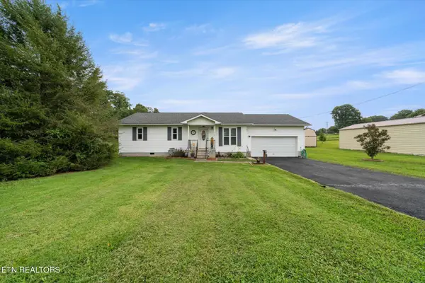 312 Economy Circle, Dandridge, TN 37725