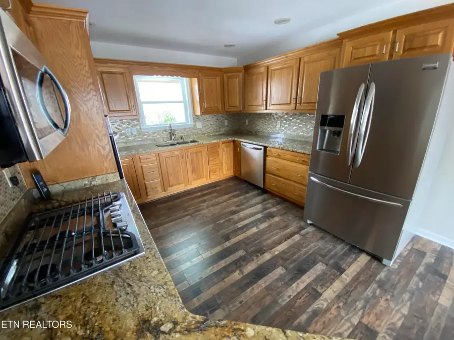 618 Apoka Lane, Crossville, TN 38572 - Image #3