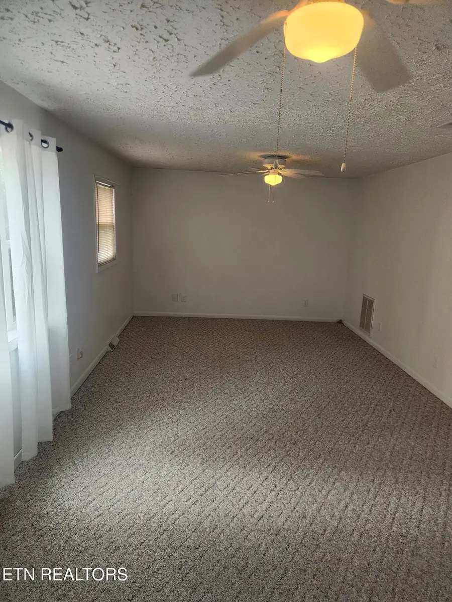 1819 Highway 68, Crossville, TN 38555 - #3