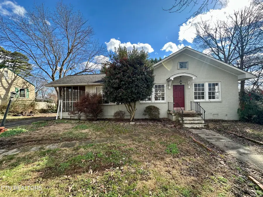 1212 Woodlawn Ave, Maryville, TN 37804 - Image #2
