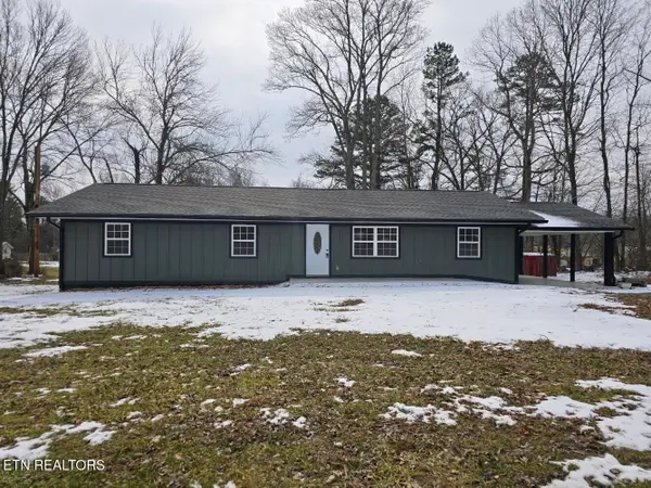 1941 W 3rd Ave, Oneida, TN 37841