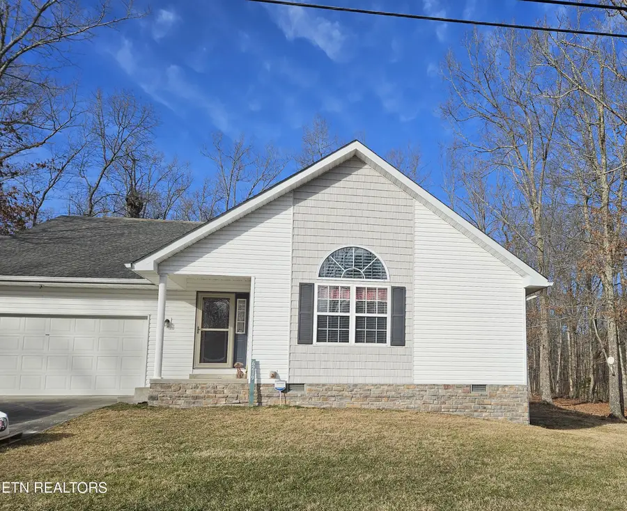 6219 Osage Rd, Crossville, TN 38572 - Image #2