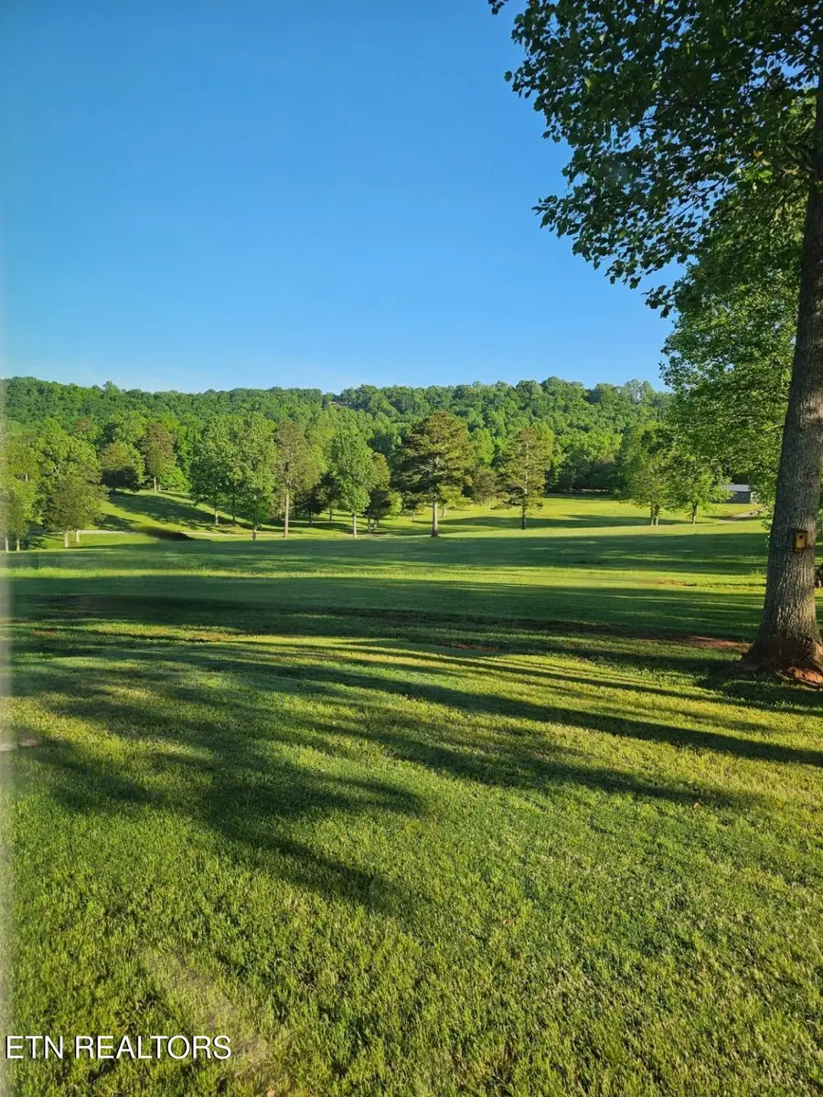 252 Brunner Rd, Sweetwater, TN 37874 - #3