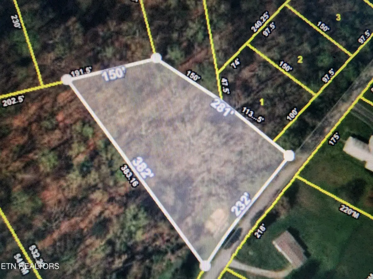 261 Harding Rd, Harriman, TN 37748 - #1