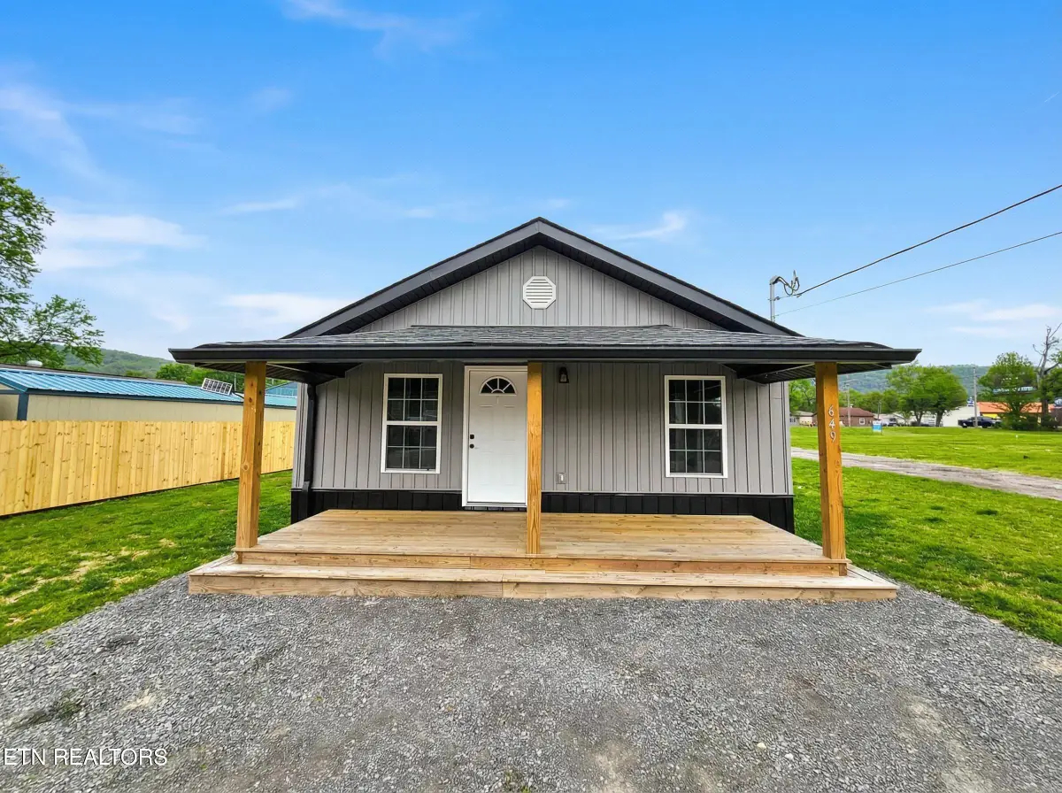 649 Elm Ave, Rockwood, TN 37854 - #1