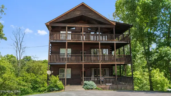 368 Oak Lake Drive, Sevierville, TN 37876