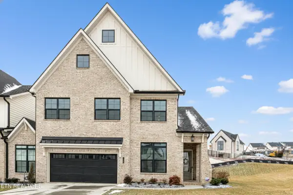 1170 Branch Hook Rd, Knoxville, TN 37934