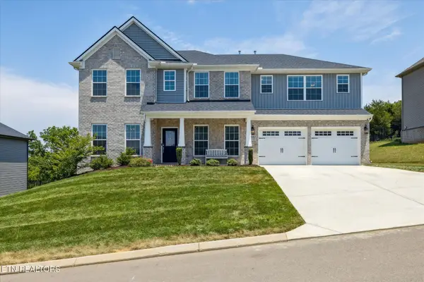 1682 Hickory Reserve Rd, Knoxville, TN 37932