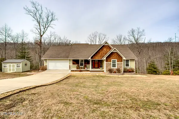 984 Green Ridge Tr, Harriman, TN 37748