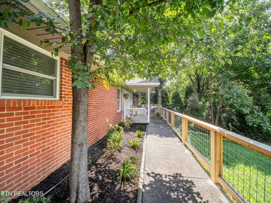 109 Cole Way, Louisville, TN 37777 - Image #3