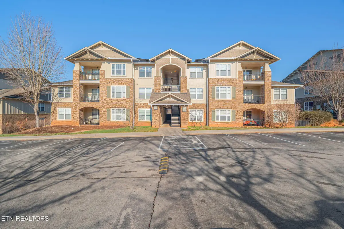 3704 Spruce Ridge Way #2021, Knoxville, TN 37920 - Image #1