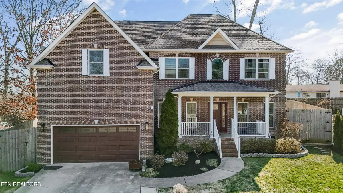 11022 Woody Drive, Knoxville, TN 37934 - Image #1