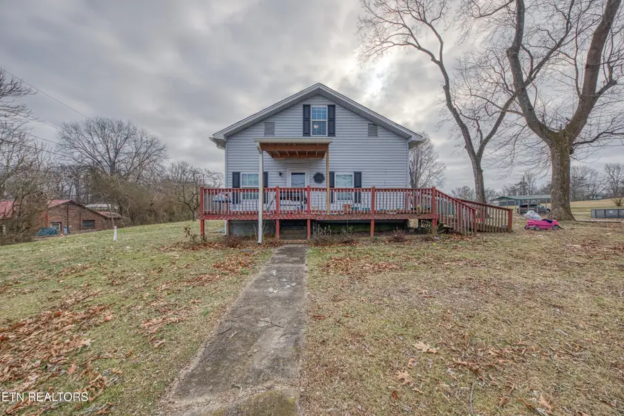 286 Harding Rd, Harriman, TN 37748 - #2