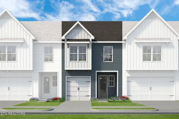 1813 Lateglow Way, Knoxville, TN 37931