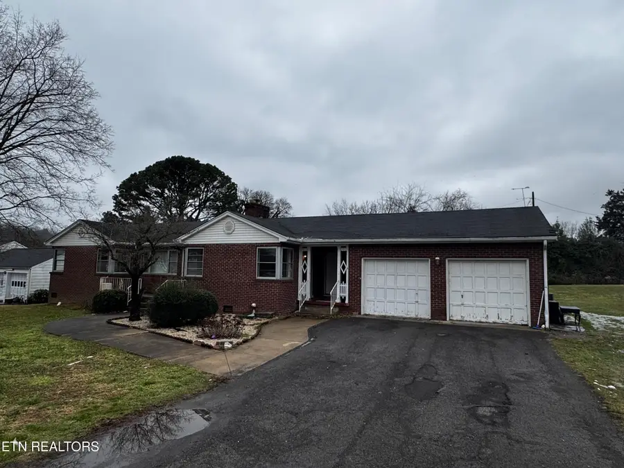 217 Grata Rd, Knoxville, TN 37914 - Image #3