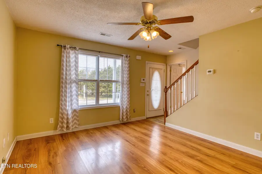 920 Hazelbrook Way, Knoxville, TN 37912 - Image #2