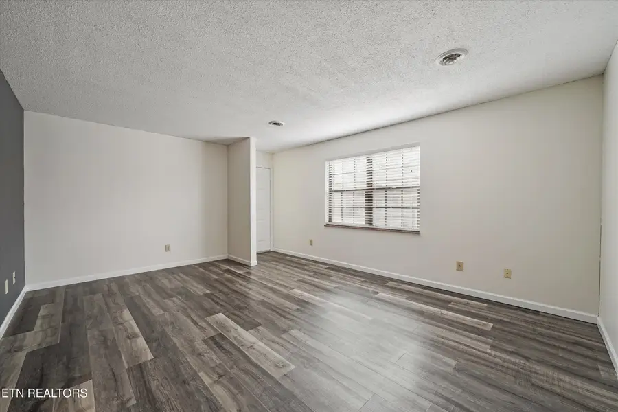 810 Highland Drive #501, Knoxville, TN 37912 - Image #3