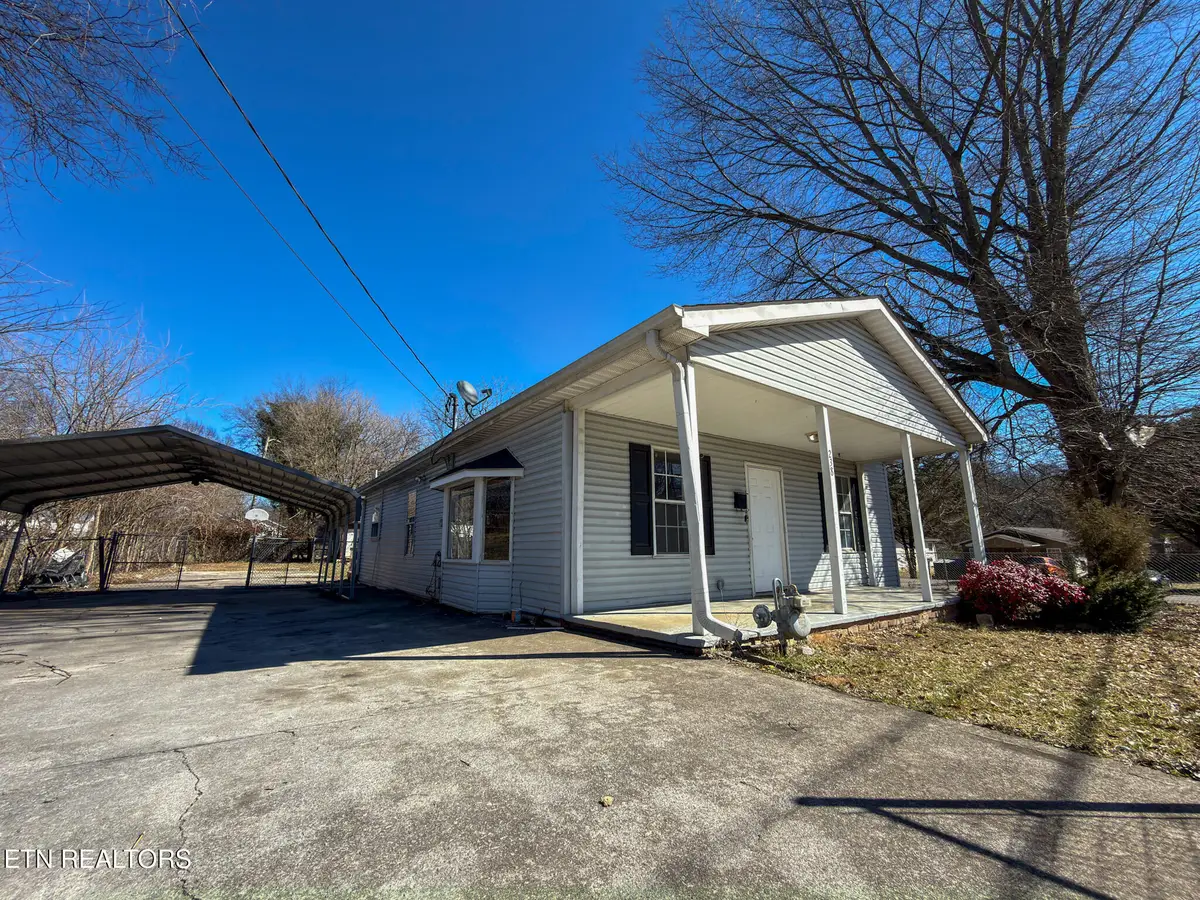 238 Dallas St, Knoxville, TN 37914 - Image #1