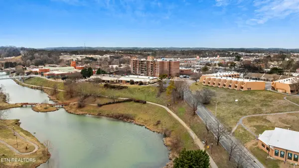 504 Regal Tower, Maryville, TN 37804