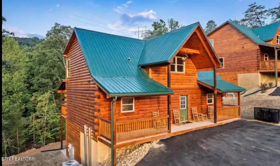 848 String Run Way, Pigeon Forge, TN 37863 - #3