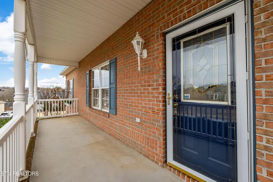 405 Amberland Lane, Maryville, TN 37804 - #2