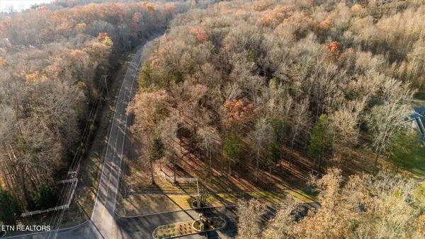 380 Walking Horse Tr, Rockwood, TN 37854