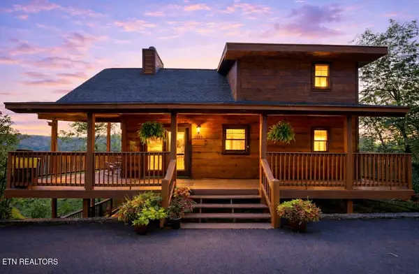 2644 Raccoon Hollow Way, Sevierville, TN 37862