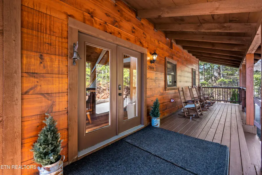 2644 Raccoon Hollow Way, Sevierville, TN 37862 - #3