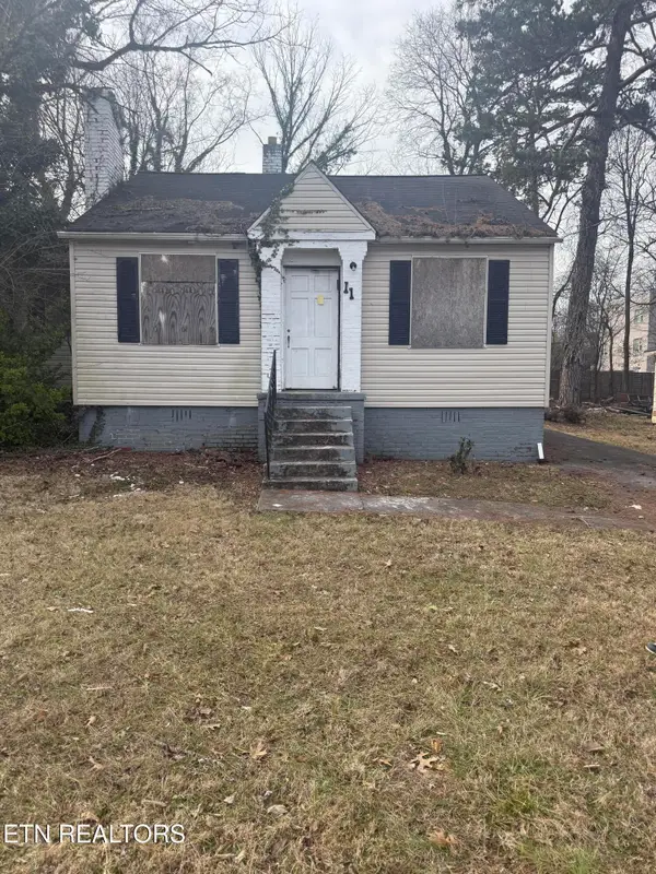 117 Meadow View Rd, Knoxville, TN 37914