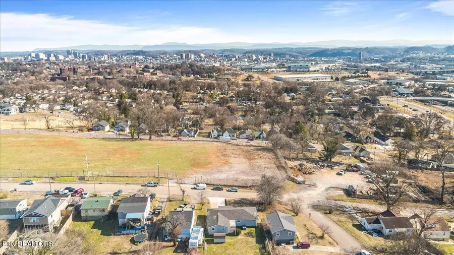 1929 Maryland Ave, Knoxville, TN 37921 - #3