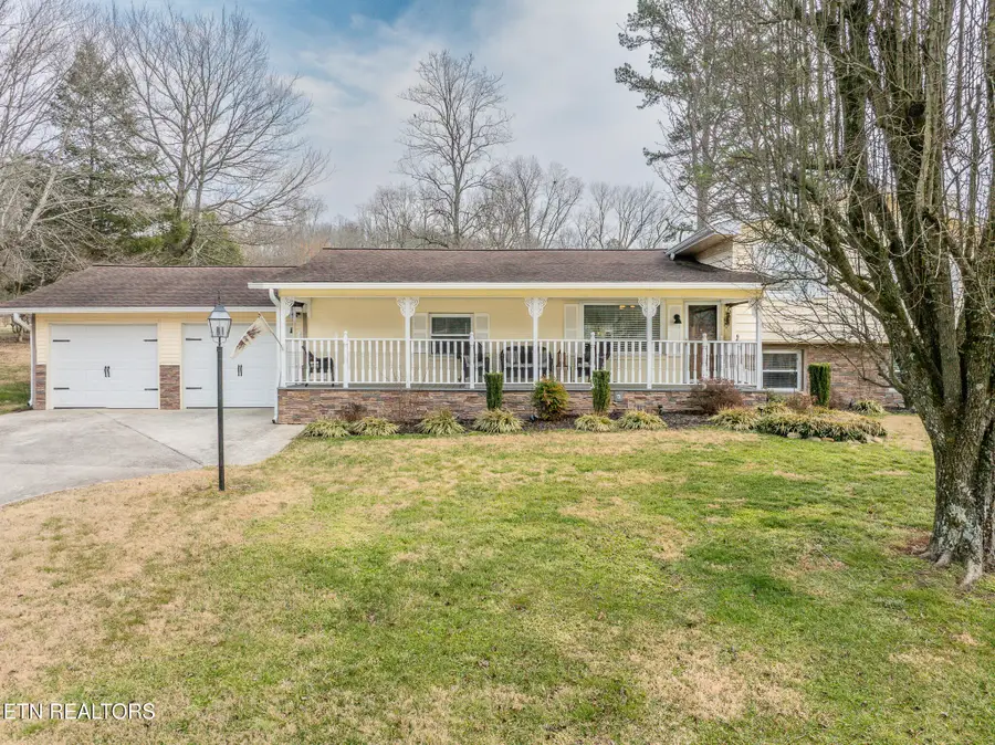 143 Shady Rd, Oliver Springs, TN 37840 - Image #2