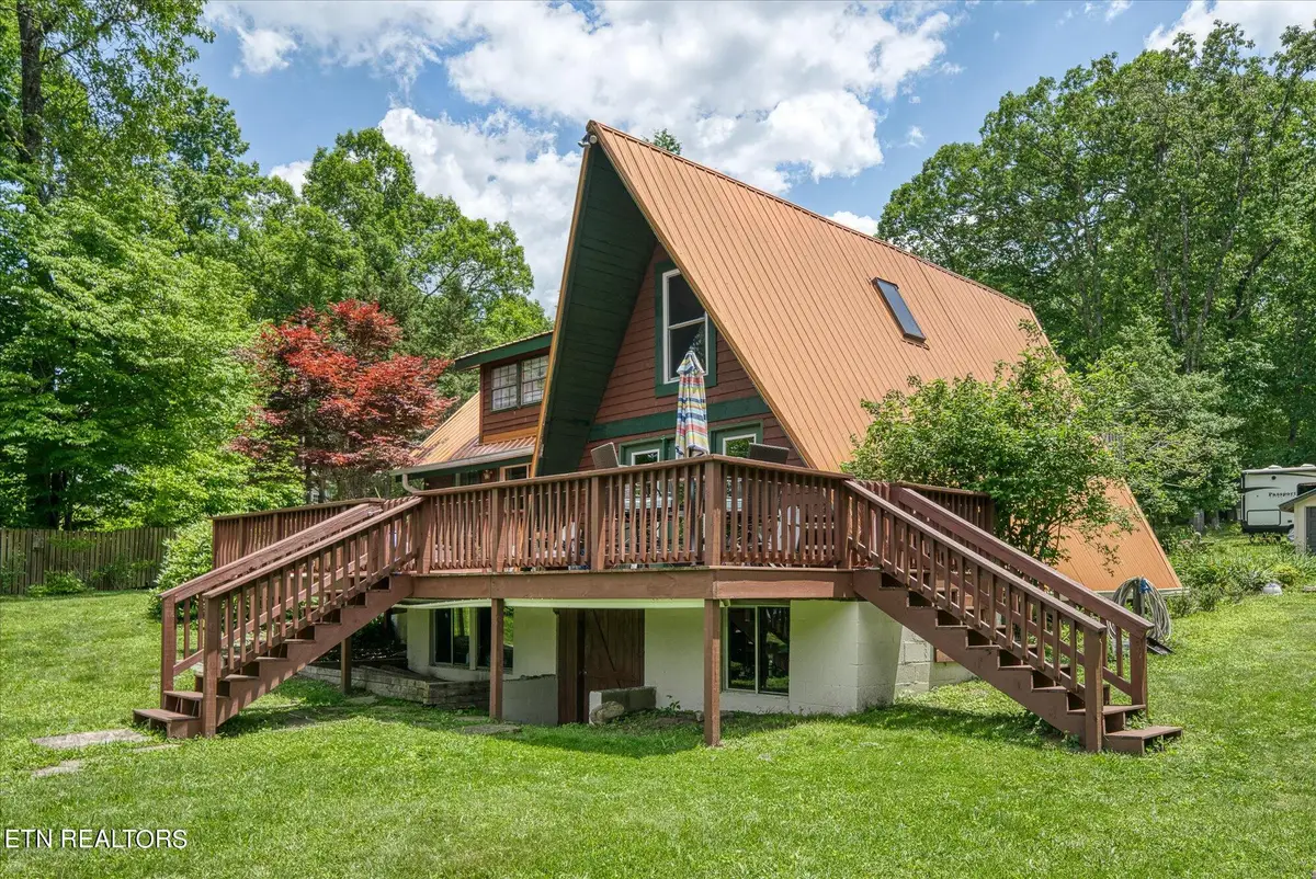 91 Lake St, Crossville, TN 38572 - #1