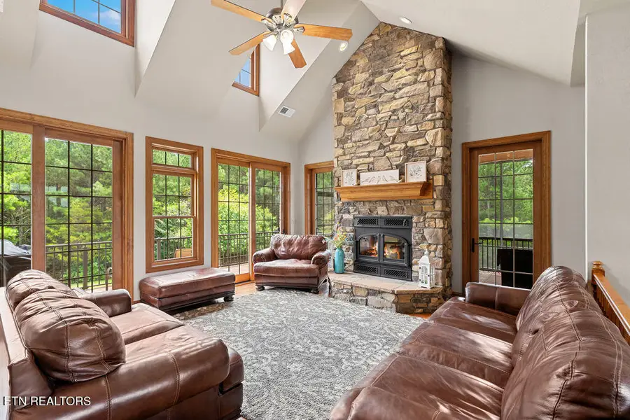 1410 Ward Rd, Loudon, TN 37774 - #3