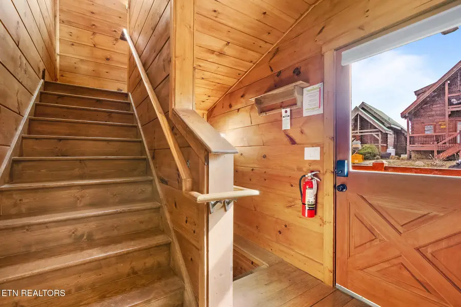 1255 Bear Cub Way, Gatlinburg, TN 37738 - #2