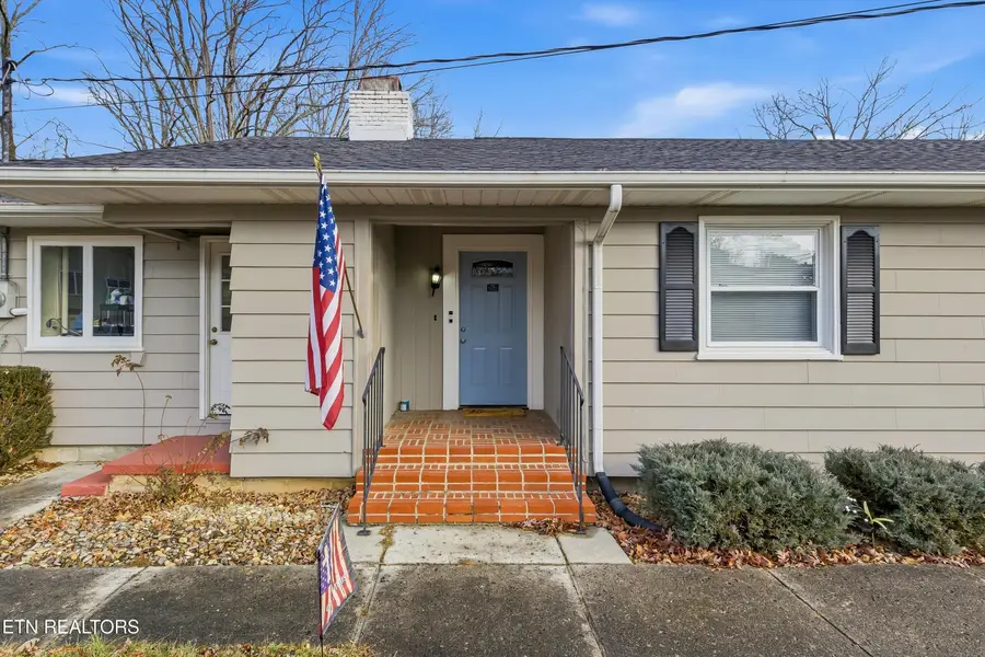 114 E Price Rd, Oak Ridge, TN 37830 - #3