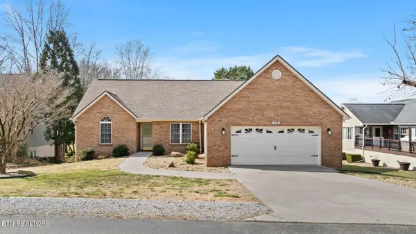 176 Cheeskogili Way, Loudon, TN 37774
