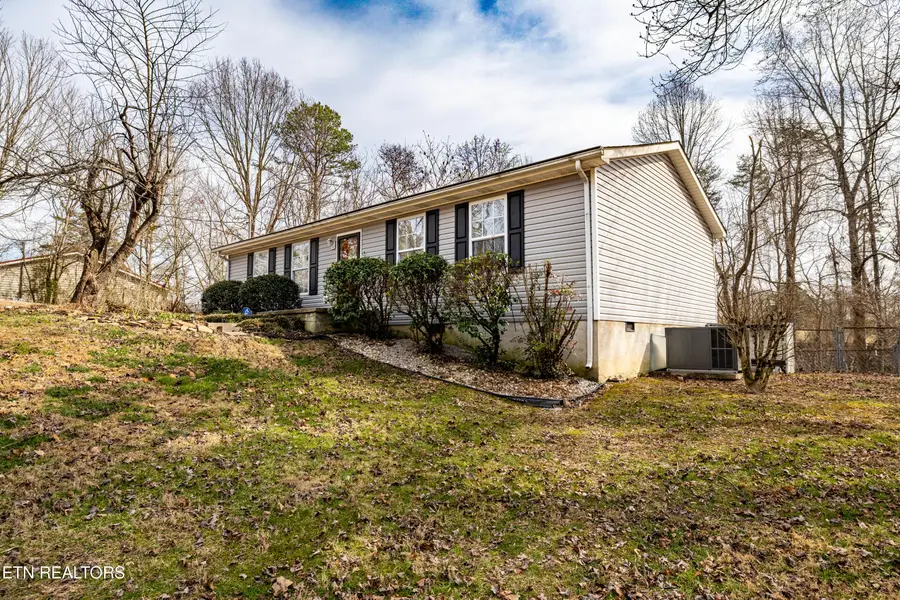 122 Pleasant Lane, Clinton, TN 37716 - #2